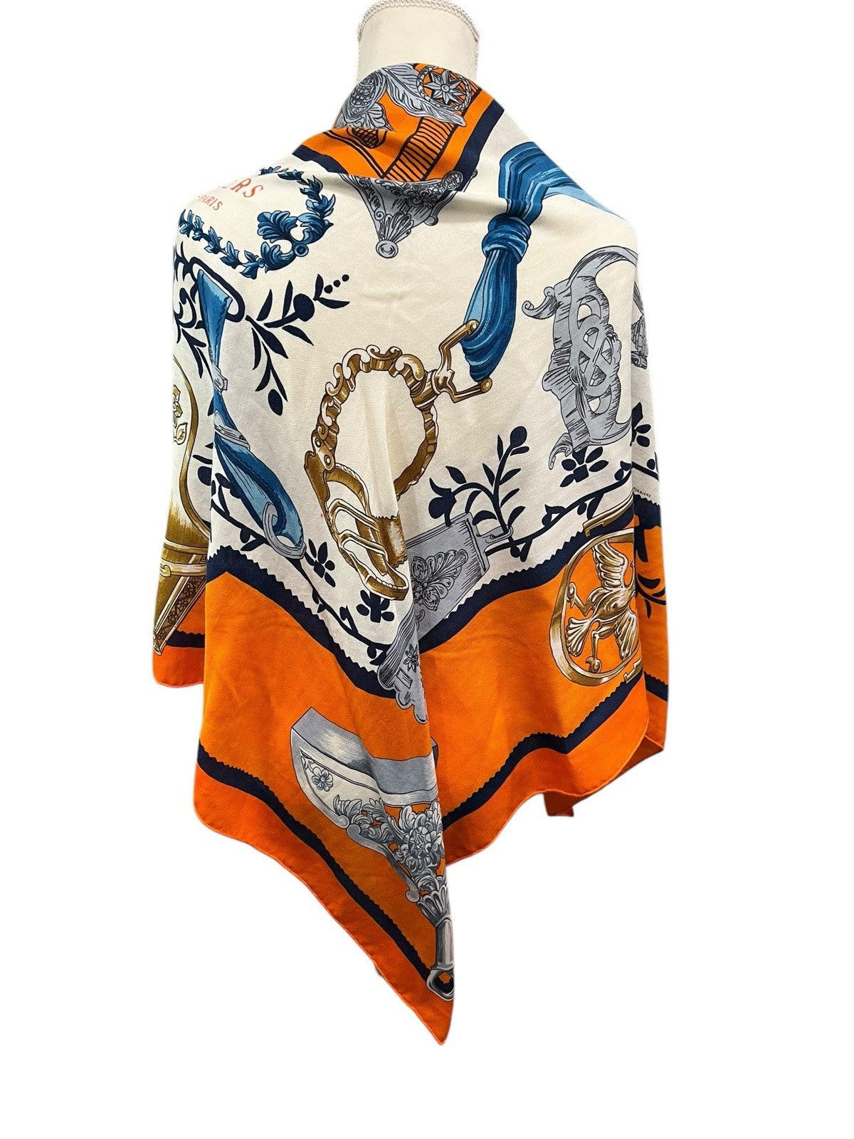 Hermes Etriers Remix Application Coeur Cashmere Triangle Scarf